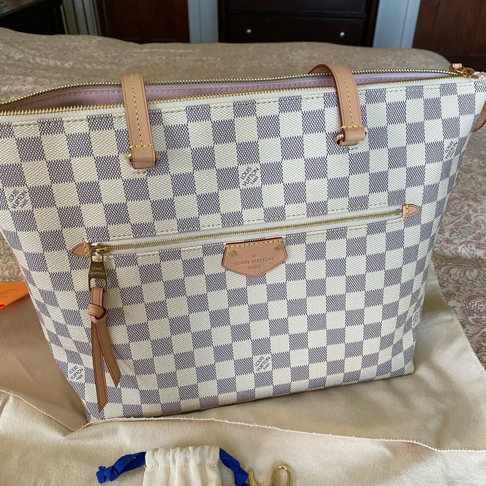 Louis Vuitton iena mm